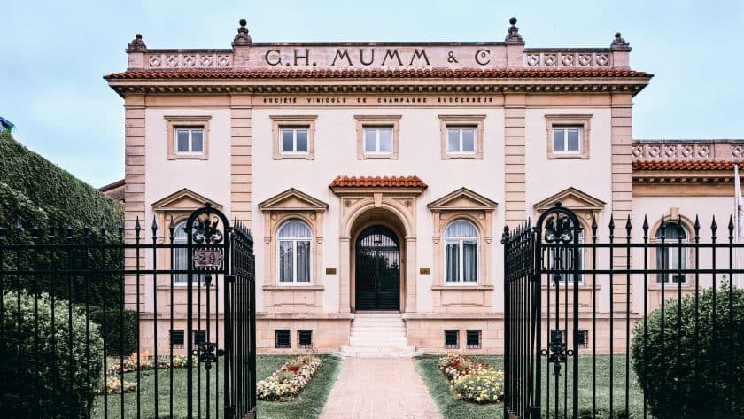 Maison Mumm - Paris private tour stop