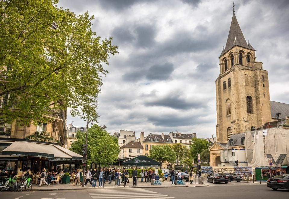 Saint-Germain-des-Pres - Paris private tour stop
